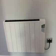 Reina electric wall for sale  ANDOVER