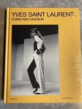 Yves saint laurent d'occasion  Villers-la-Montagne
