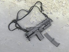 Arma de brinquedo escala 1/6 - Submetralhadora MP-7 comprar usado  Enviando para Brazil