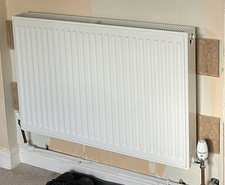 White 900 600 for sale White 900 600 for sale  CHELTENHAM