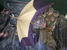 Pretty antique parasol for sale  LLANFAIRPWLLGWYNGYLL
