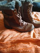 Brown boots size for sale  UCKFIELD