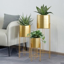 Set large planters for sale  Brentwood