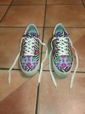Sneakers donna fiori usato  Villaricca
