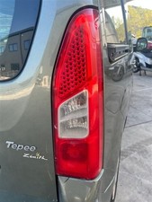 Fanale posteriore led usato Fanale posteriore led usato  Italia