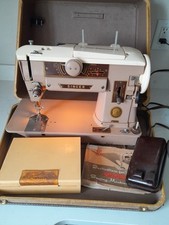 Singer 401a sewing d'occasion  Expédié en Belgium