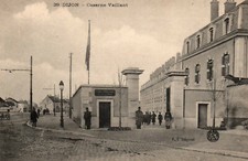 Dijon valiant barracks d'occasion  Expédié en Belgium