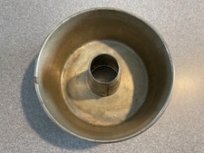 2 metal bundt pans for sale 2 metal bundt pans for sale Cato
