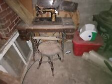 old singer sewing machine for sale  Cherry