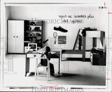 1978 Press Photo Design de Interiores de Quarto Infantil com Beliches e Mesa, usado comprar usado  Enviando para Brazil