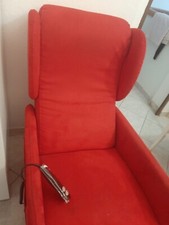 Poltrona elettrica reclinabile usato  Cabras