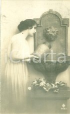 1921 costumi giovane usato  Milano