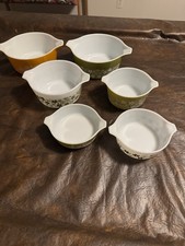 Set vtg pyrex for sale  Milford