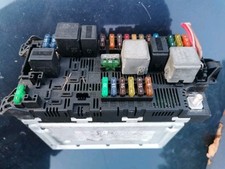 Boîte fusible mercedes d'occasion  Nègrepelisse