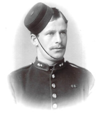 Foto de cartão de armário vitoriano soldado de artilharia britânico estúdio elite pedra folclórica comprar usado  Enviando para Brazil