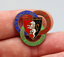 Ancienne broche insigne d'occasion  Amiens-