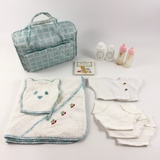 American Girl Bitty Baby 1995 Conjunto de Bolsa de Fraldas com Fraldas Luva Toalha Frasco em Pó comprar usado  Enviando para Brazil