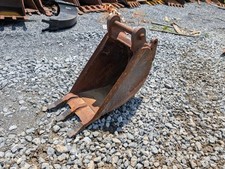 Case 580 backhoe for sale  Womelsdorf