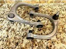 2021 2022 FORD BRONCO SUSPENSÃO DIANTEIRA BRAÇO DE CONTROLE SUPERIOR ORIGINAL DO FABRICANTE DIREITO ESQUERDO , usado comprar usado  Enviando para Brazil