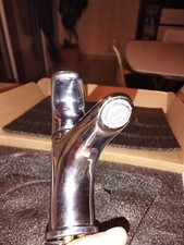 Robinet mitigeur lavabo d'occasion  Yzeures-sur-Creuse