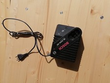 Bosch ladegerät 2425 gebraucht kaufen  Friedrichshafen