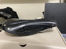 Selim de bicicleta Brooks England B17 esculpido, icônico couro recortado comprar usado  Enviando para Brazil