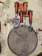 Set attrezzi cucina usato  Vaiano