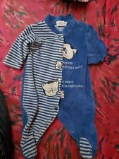 Abbigliamento neonato body usato  Decollatura