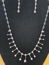 Pretty jewellery set for sale  HORNCHURCH