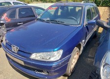 Pièces peugeot 306 d'occasion  Barcelonne-du-Gers