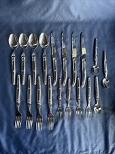 Juego de cubiertos Laquiole Jean Dubost de 19 piezas con tenedores, cucharas y cuchillos para 4 segunda mano  Embacar hacia Mexico