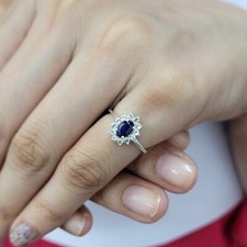 Anel feminino exclusivo de prata esterlina 925 com halo de casamento corte oval de safira azul comprar usado  Enviando para Brazil