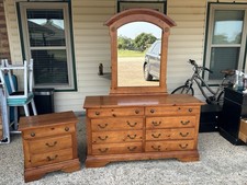 Wooden dresser mirror for sale  Atlanta
