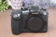 Usado, Cámara Panasonic Lumix GH5 Mirrorless 4K Micro Cuatro Tercios con Batería y Cargador segunda mano  Embacar hacia Argentina