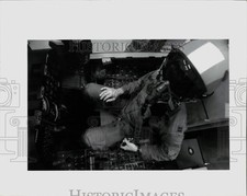 1989 Press Photo piloto em simulador de cockpit na Base Aérea de Brooks, TX, usado comprar usado  Enviando para Brazil