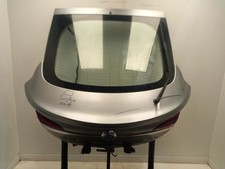 insignia tailgate for sale insignia tailgate for sale SOUTHAMPTON