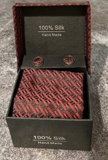 Red geometric design for sale  GRANTHAM
