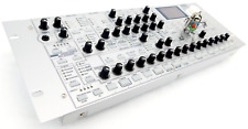 Korg radias synthesizer usato  Spedire a Italy