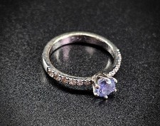 Pierścionek Z Szafirem Cejlońskim 1.01ct I 12 Sztuk 0,32ct Waga 3,3 Gr na sprzedaż  PL