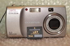 Fotocamera compatta vintage usato  Italia