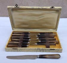 Complete knife cabinet d'occasion  Expédié en Belgium