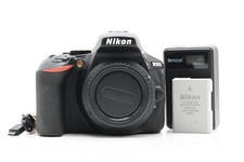 Nikon d5600 dslr for sale  Indianapolis