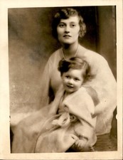 CGE39 1923 Original Int'l Newsreel Foto PRINCESA BIBESCO BEBÊ ALEXANDRIA PRISCILLA comprar usado CGE39 1923 Original Int'l Newsreel Foto PRINCESA BIBESCO BEBÊ ALEXANDRIA PRISCILLA comprar usado  Enviando para Brazil