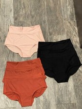 Woman panties 5pack for sale  Chicago