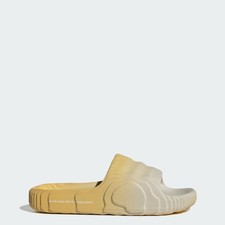Adidas men adilette for sale  Spartanburg