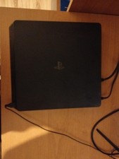 konsola sony playstation 4 na sprzedaż  PL