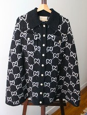 Gucci manteau cape d'occasion  Paris XVIII