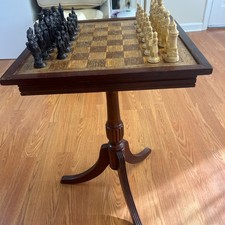 E.S. 1959 vintage Lowe Renaissance Chess 31 piezas con 3 patas mesa de acento retro segunda mano  Embacar hacia Mexico