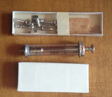 Due vecchie siringhe usato  Palermo