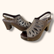Dansko womens rowena for sale  Clive